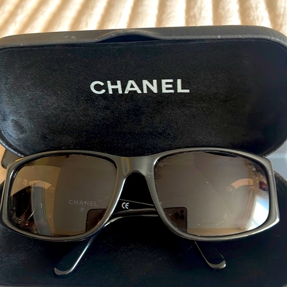 CHANEL Accessories - Chanel sunglasses still in good condition.
